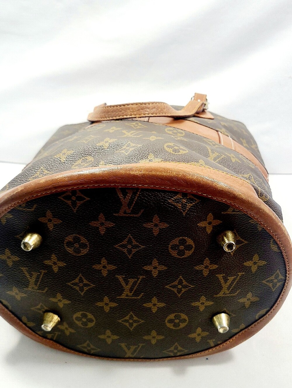 Vintage Louis Vuitton Monogram Bucket Bag - Picture 4 of 6